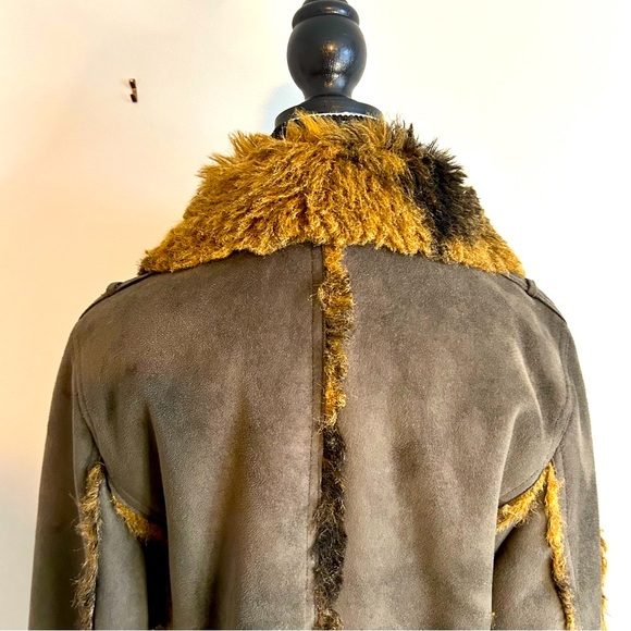 RARE Vintage NESS Chocolate Faux Fur Velvet Women's Coat Size Large - Picture 9 of 15